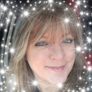 Meet your Posher, Terri